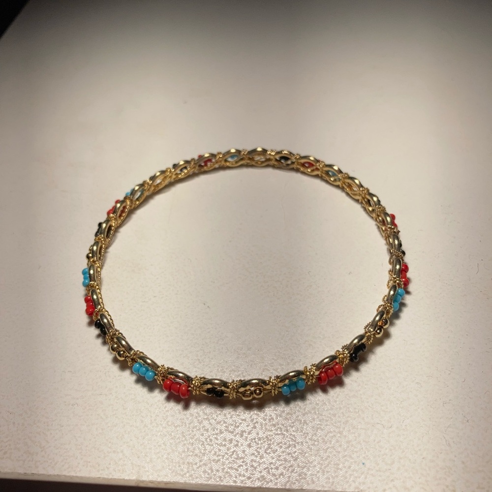 Bracelets - Picture 3 of 5